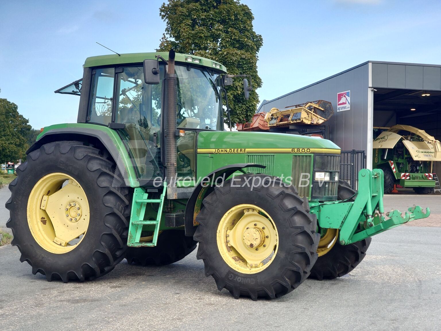 JOHN DEERE 6800 Powrquad (15)
