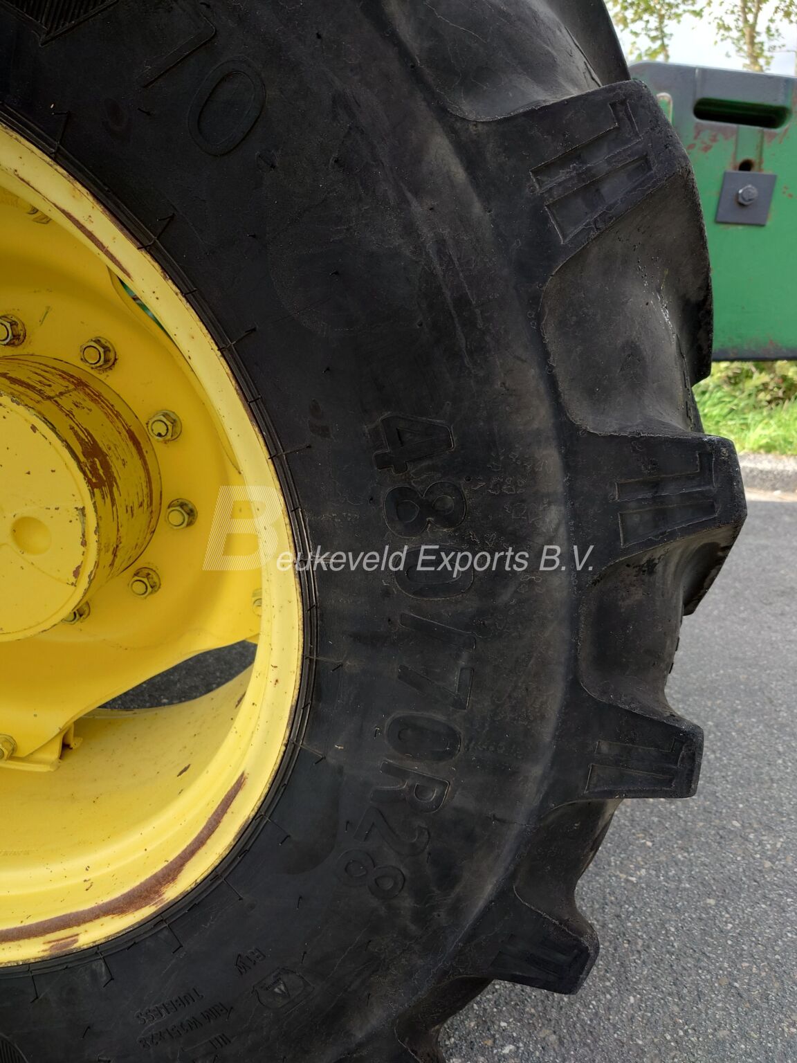 JOHN DEERE 6900 TURBO (2)