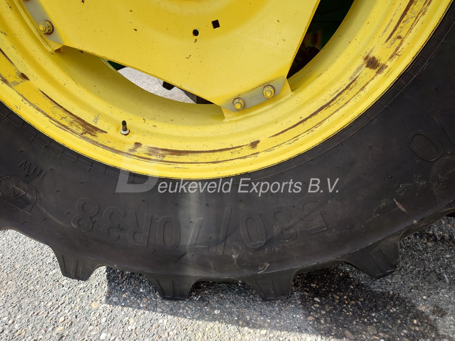 JOHN DEERE 6900 TURBO (3)