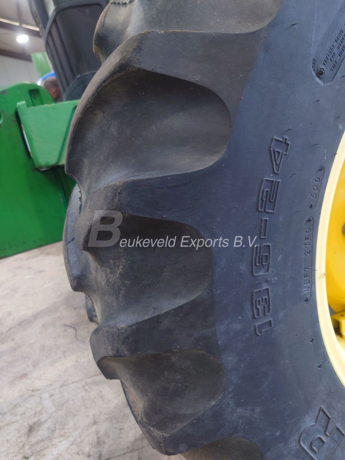 John Deere 6110 Turbo with Creeper (4)
