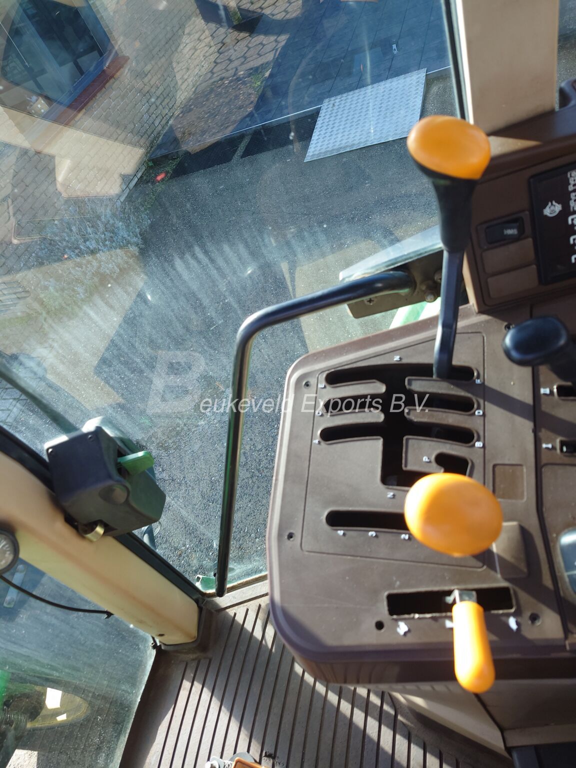 John Deere 6210 Turbo Powrquad airbrakes (5)