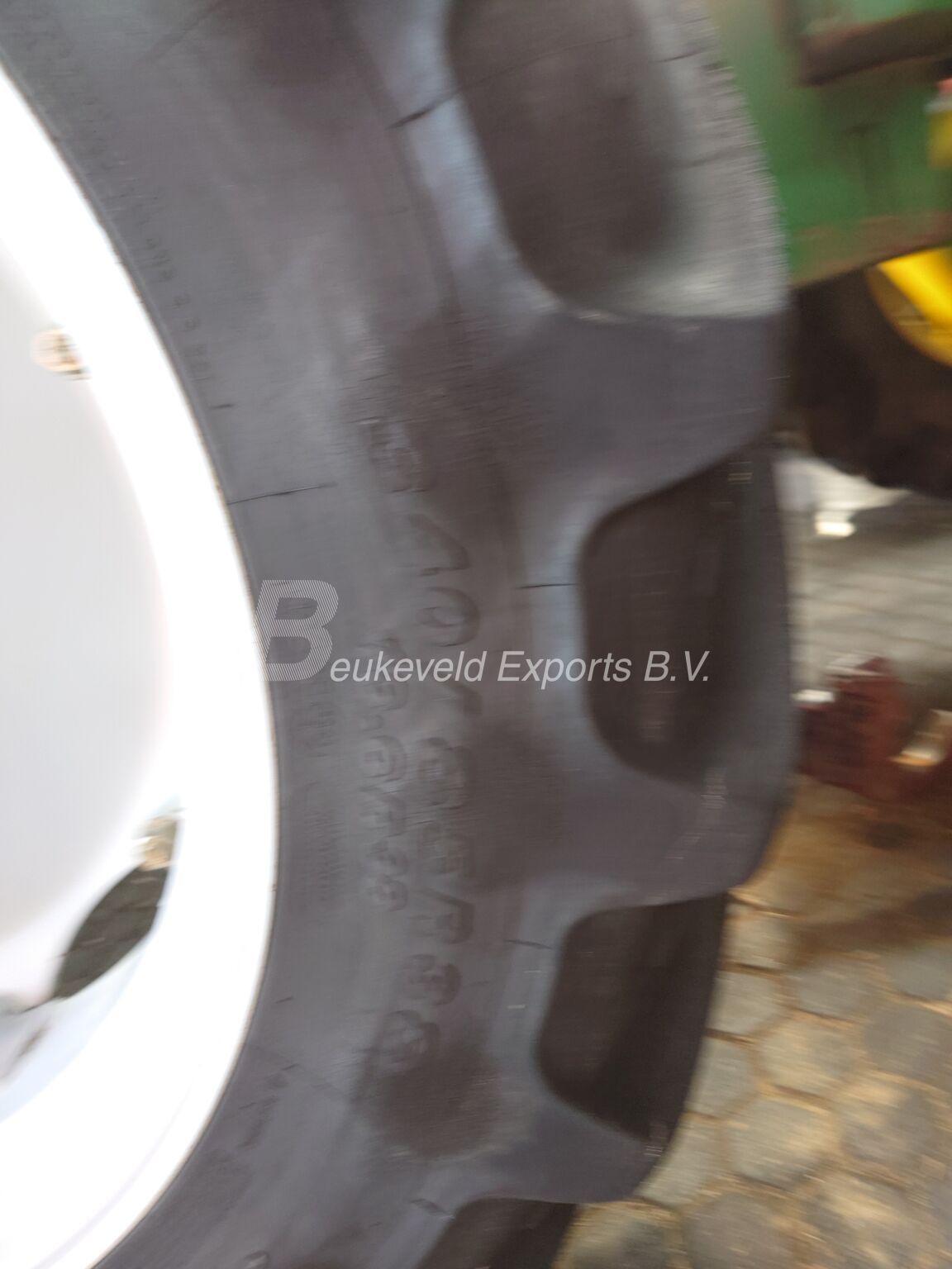 MASSEY FERGUSON MF 4245 Turbo 4X4 (3)