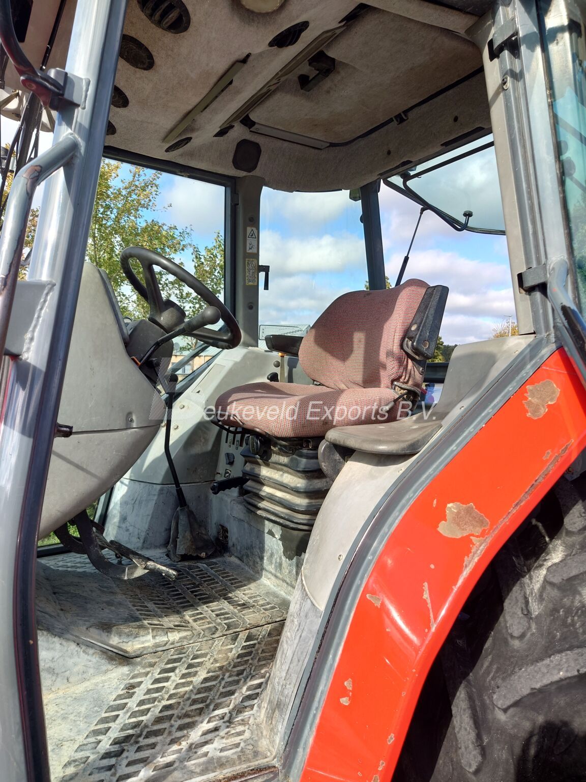 MASSEY FERGUSON MF 4245 Turbo 4X4 (8)