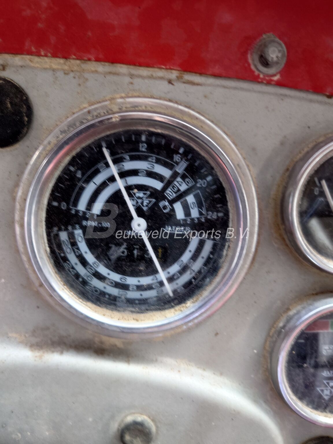 Massey Ferguson MF 168 (2)