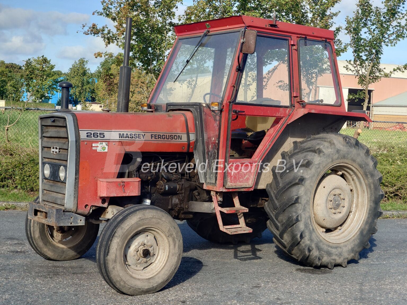 Massey Ferguson MF 265 UK built (11)