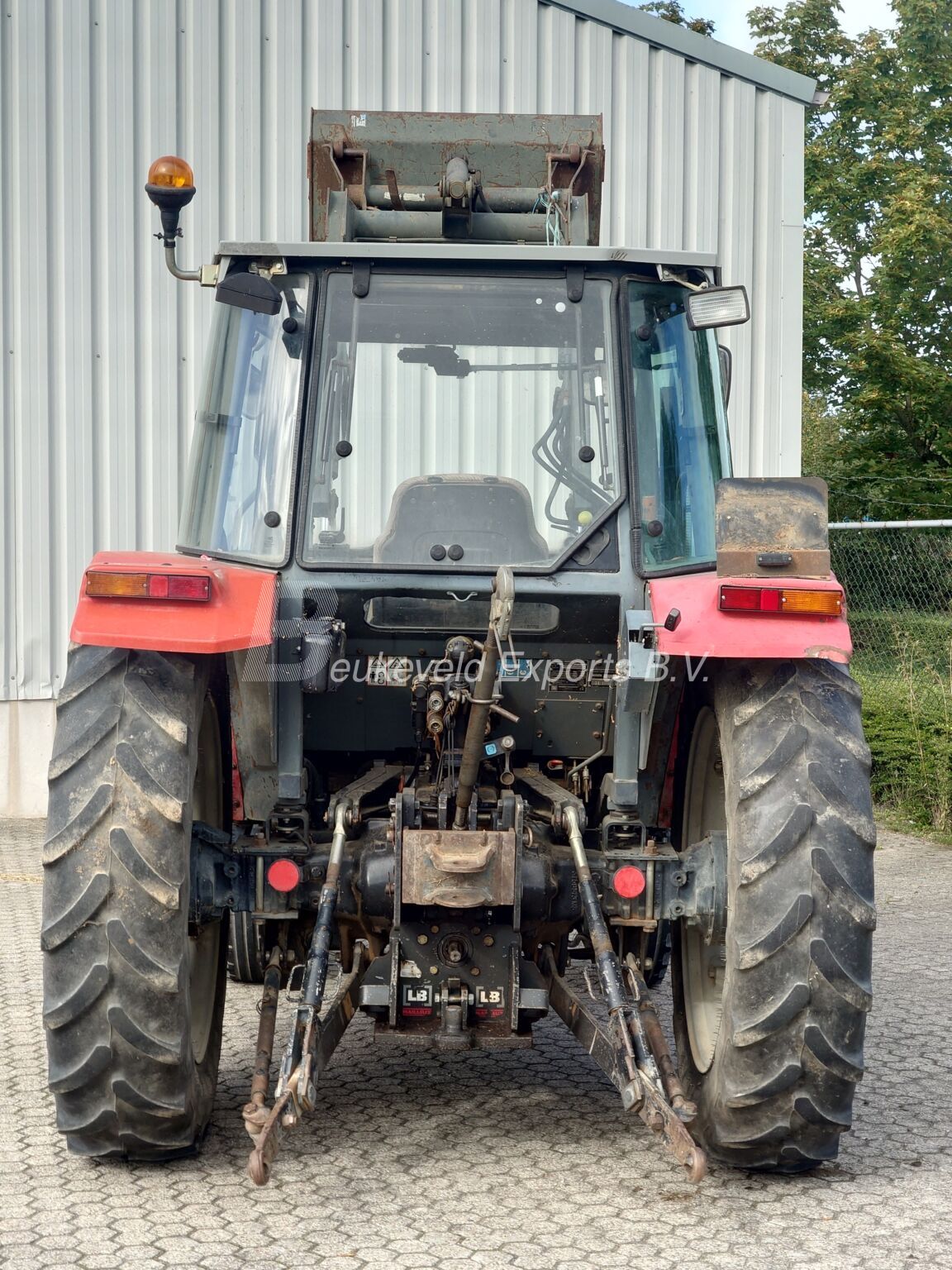 Massey Ferguson MF 4325 2wd frontloader Hi-vision (8)