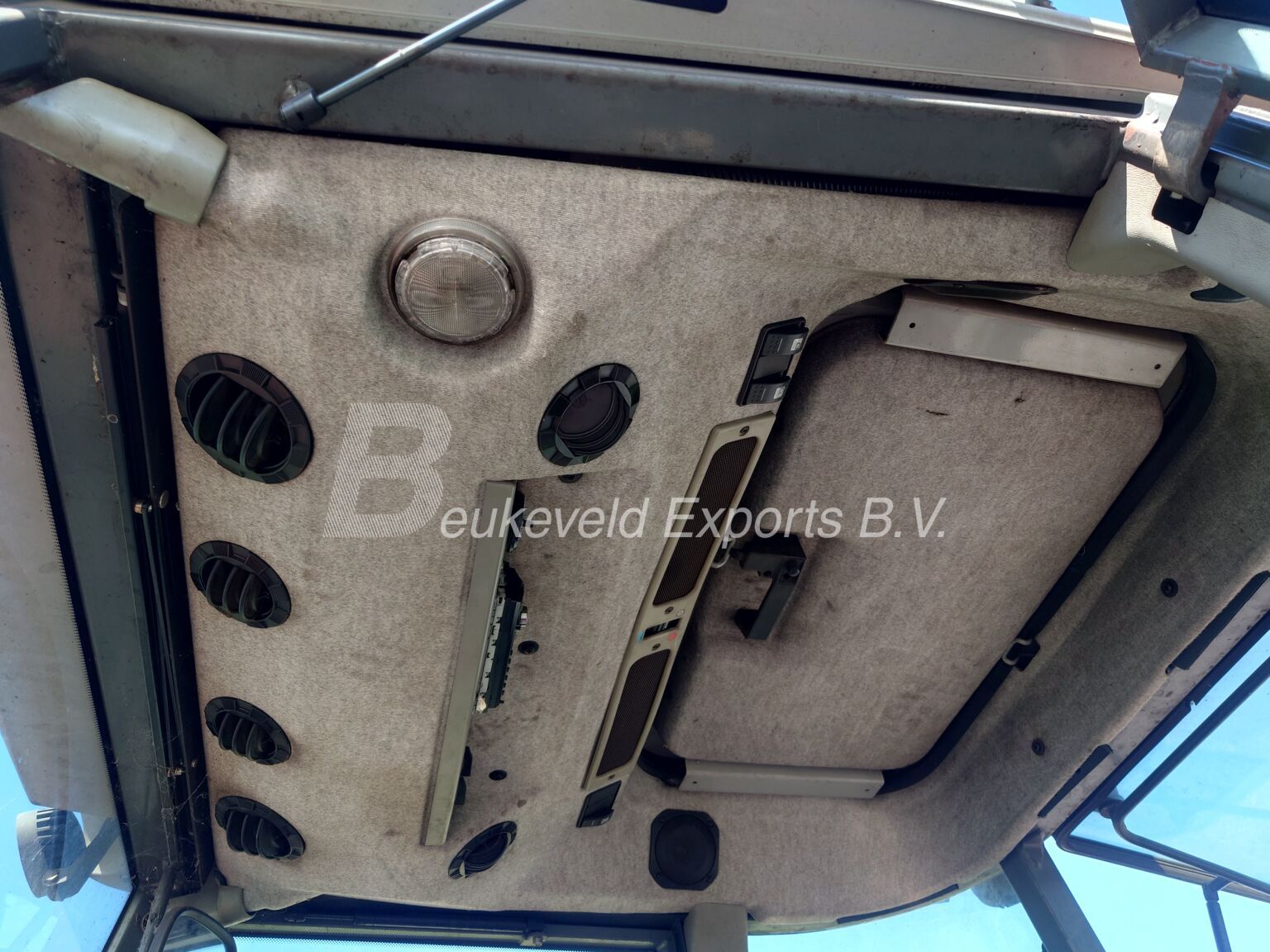 Massey Ferguson MF 4355 hi vision frontlift (13)