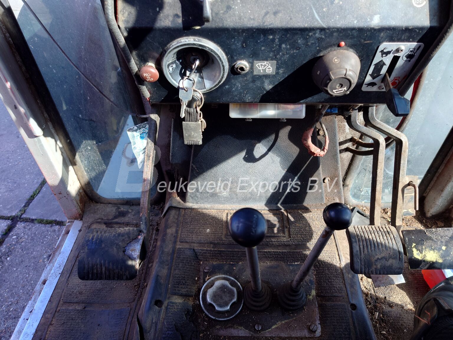 Massey Ferguson MF 595 MkII (3)