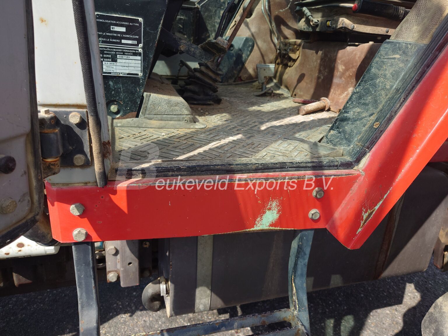 Massey Ferguson MF 698 T 4×4 Turbo (13)