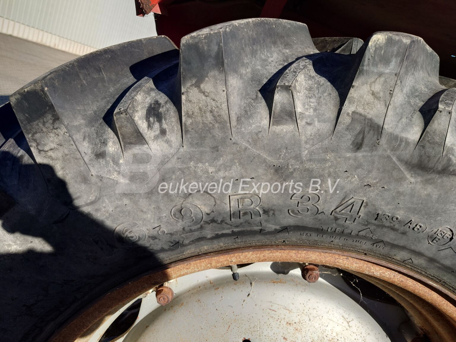 Massey Ferguson MF275 4X4 (2)