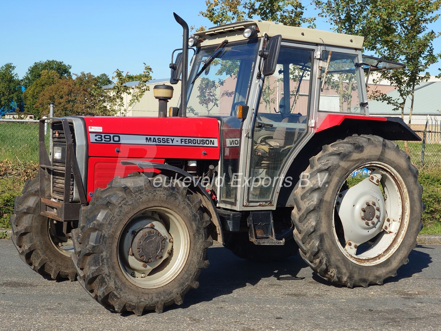 Massey Ferguson MF390 4X4 (17)