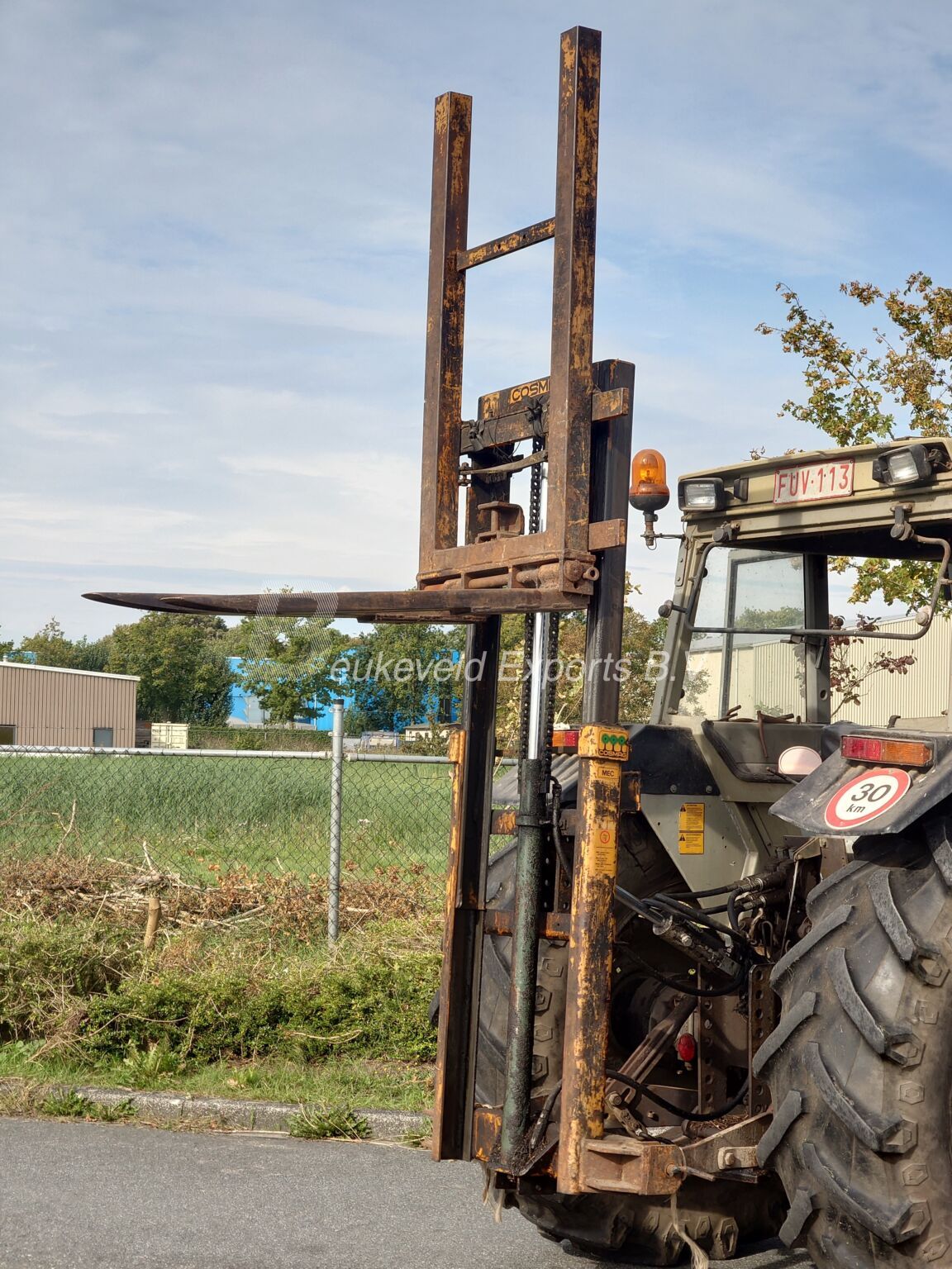 Massey Ferguson MF390 synchro 12 4X4 (17)