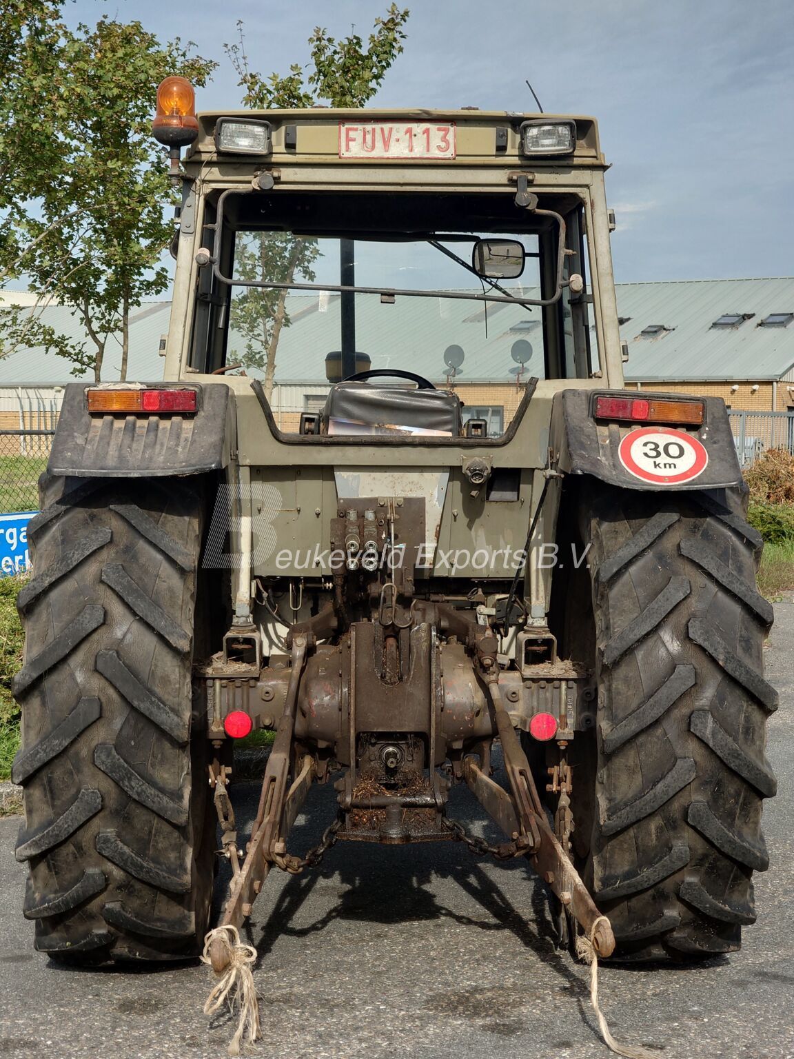 Massey Ferguson MF390 synchro 12 4X4 (8)