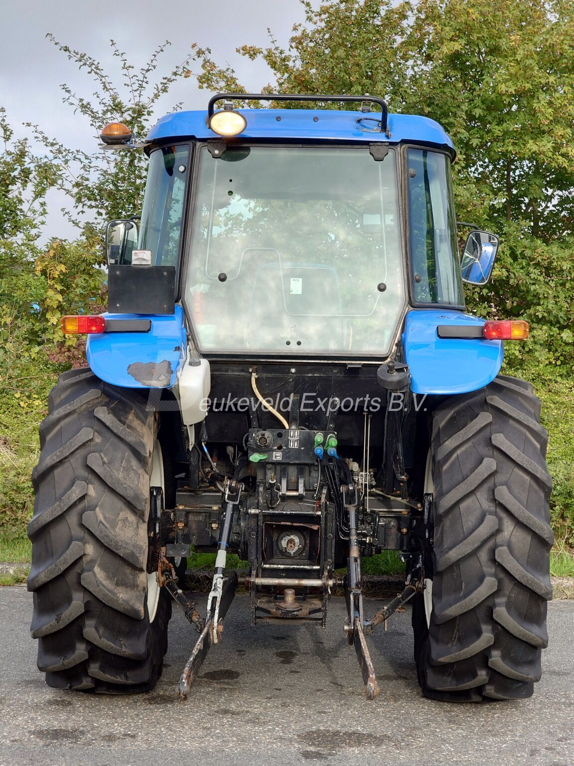 NEW HOLLAND TD5030 TURBO 4X4 CREEPER (20)