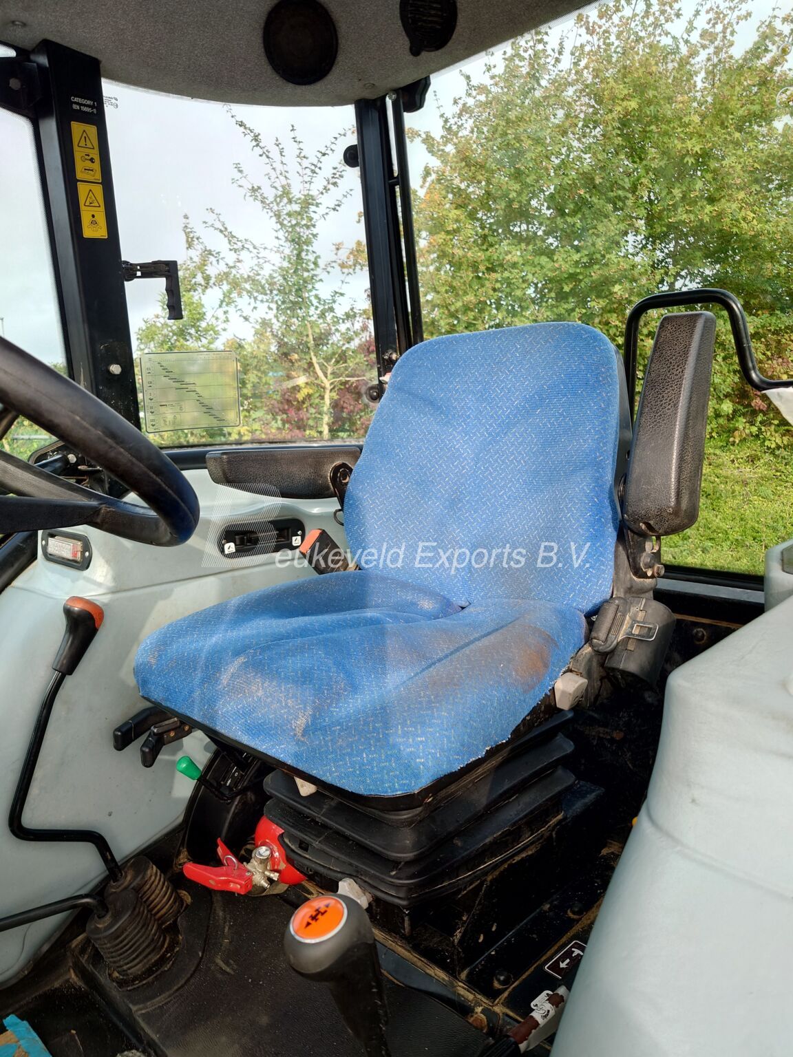 NEW HOLLAND TD5030 TURBO 4X4 CREEPER (25)