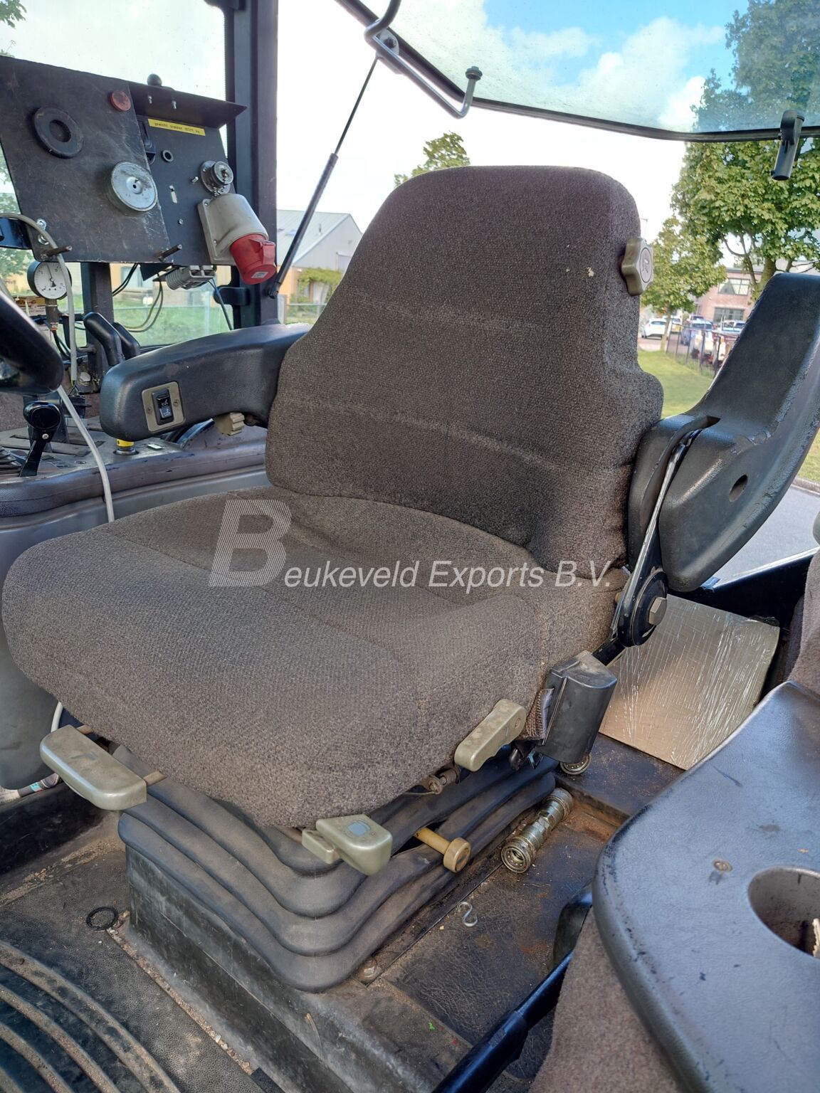 New Holland Fiatagri G240 DT supersteer Creeper (10)