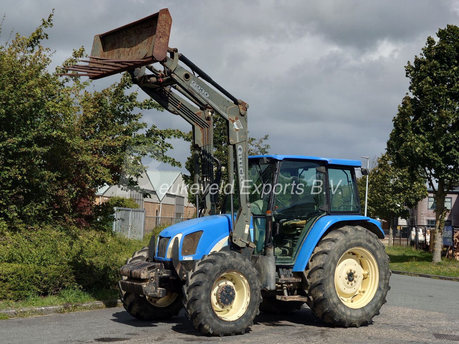 New Holland TL100 A Turbo frontloader airco (14)