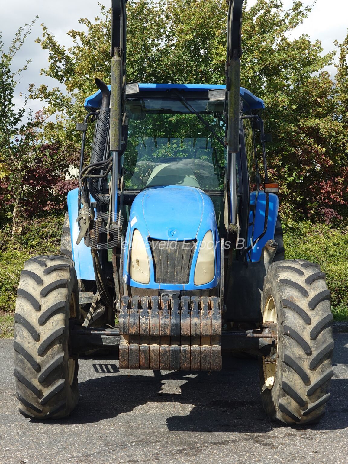 New Holland TL100 A Turbo frontloader airco (9)