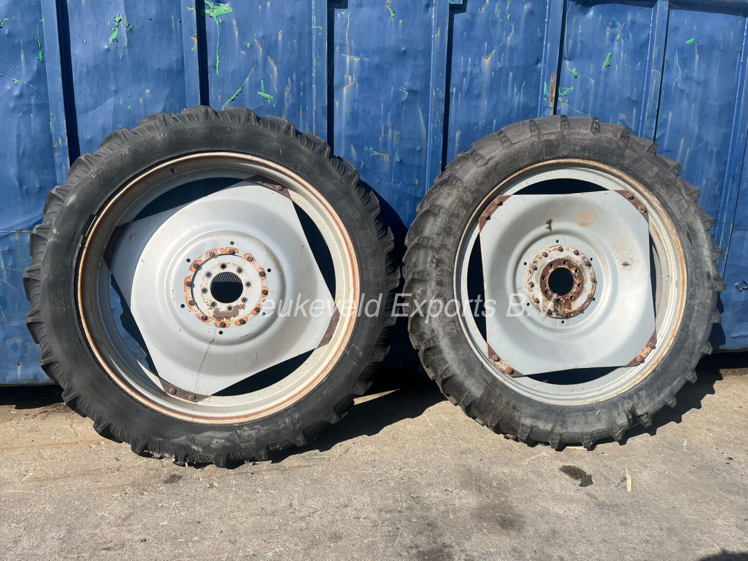 Set Used Rowcrop wheels 11.2R48 (3)