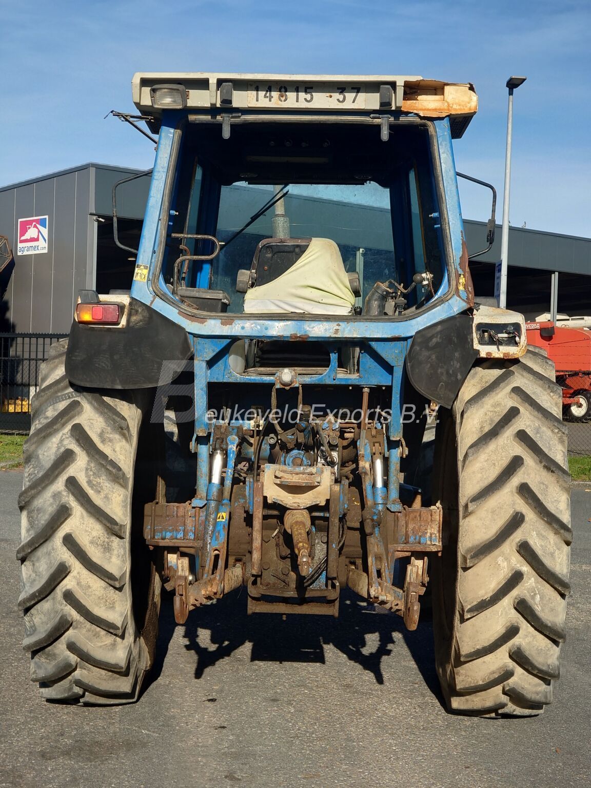 FORD 8210 GenIII 4X4 Carraro AXLE (13)