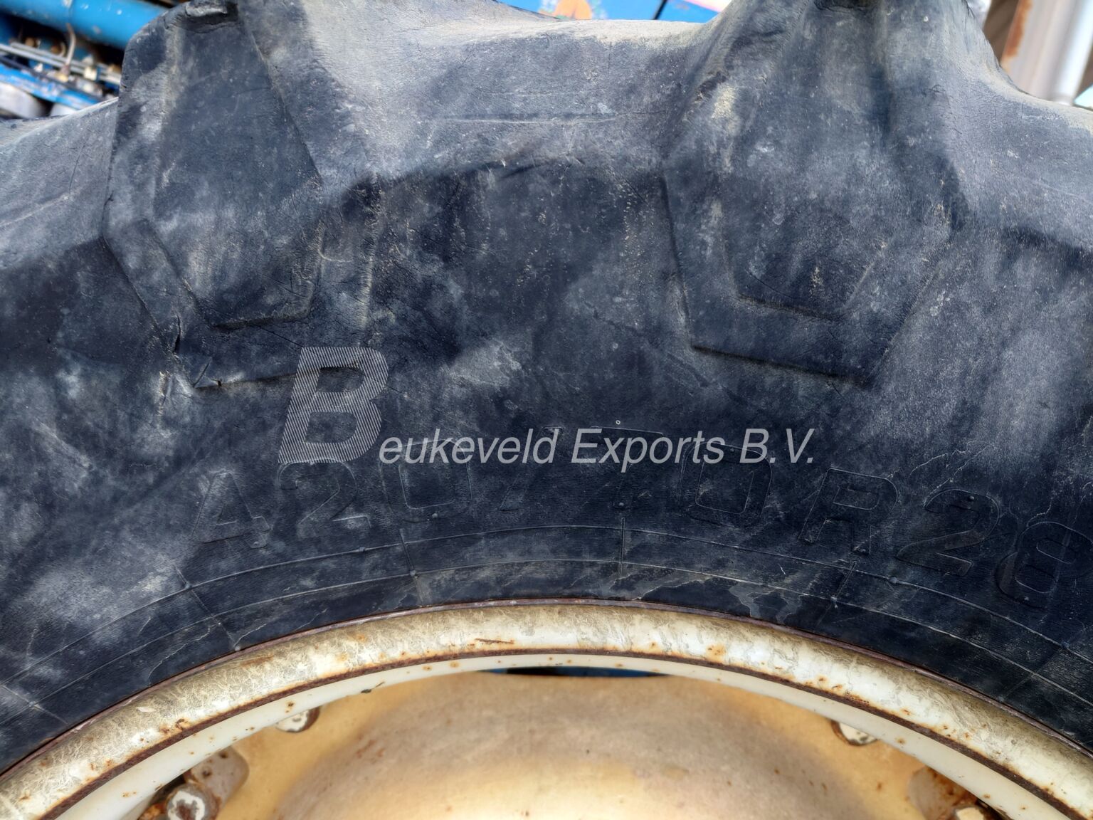 FORD 8210 GenIII 4X4 Carraro AXLE (19)