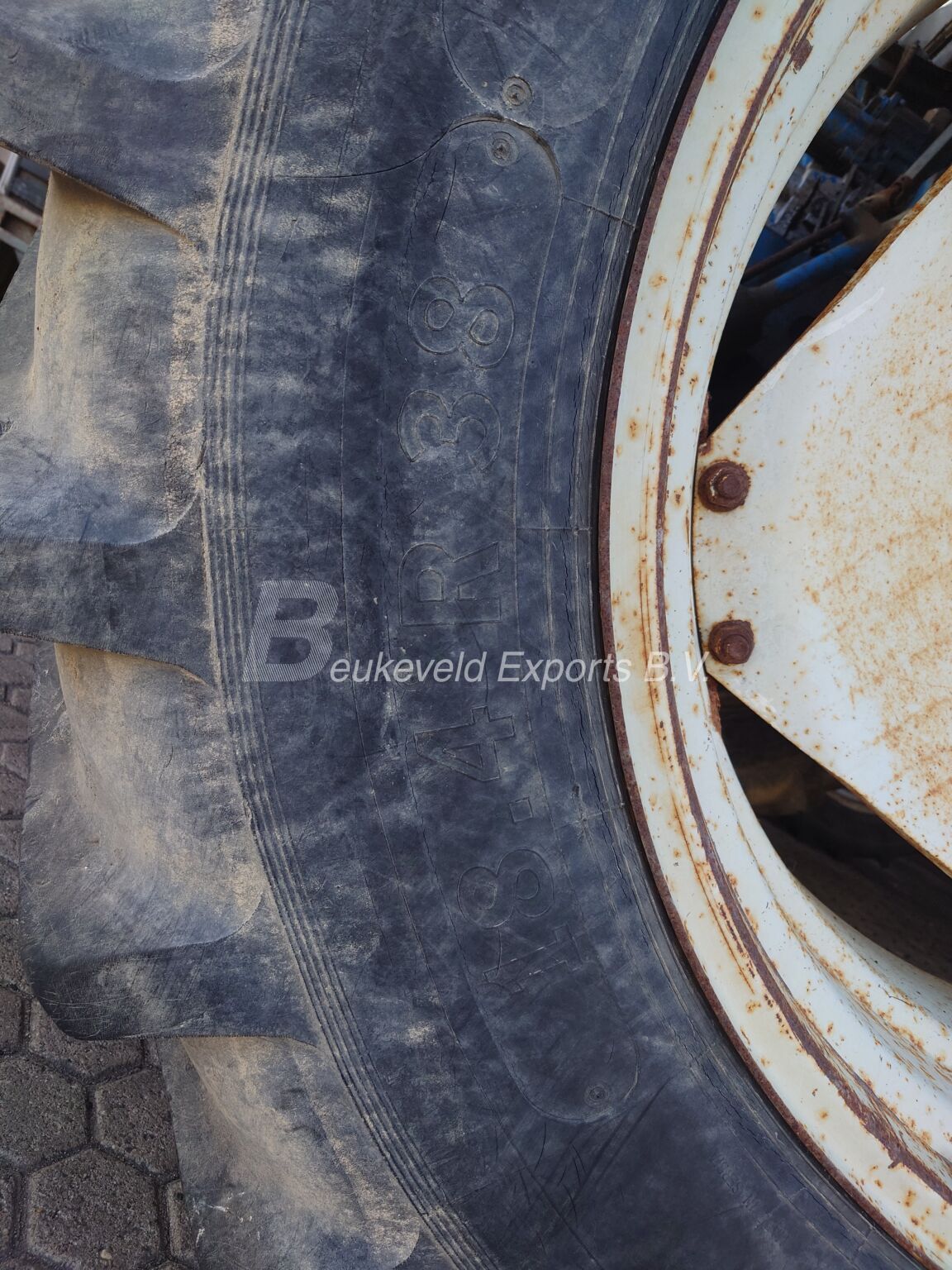 FORD 8210 GenIII 4X4 Carraro AXLE (20)
