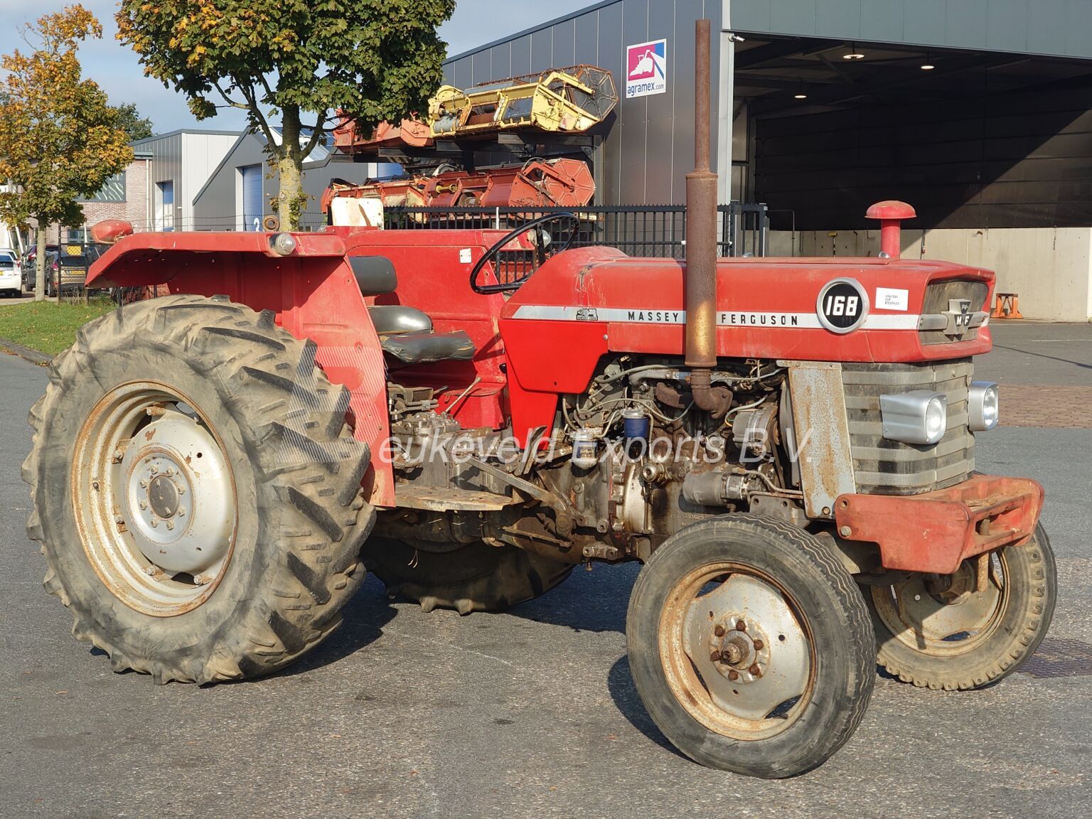 Massey Ferguson MF 168 extremely low hours (7)