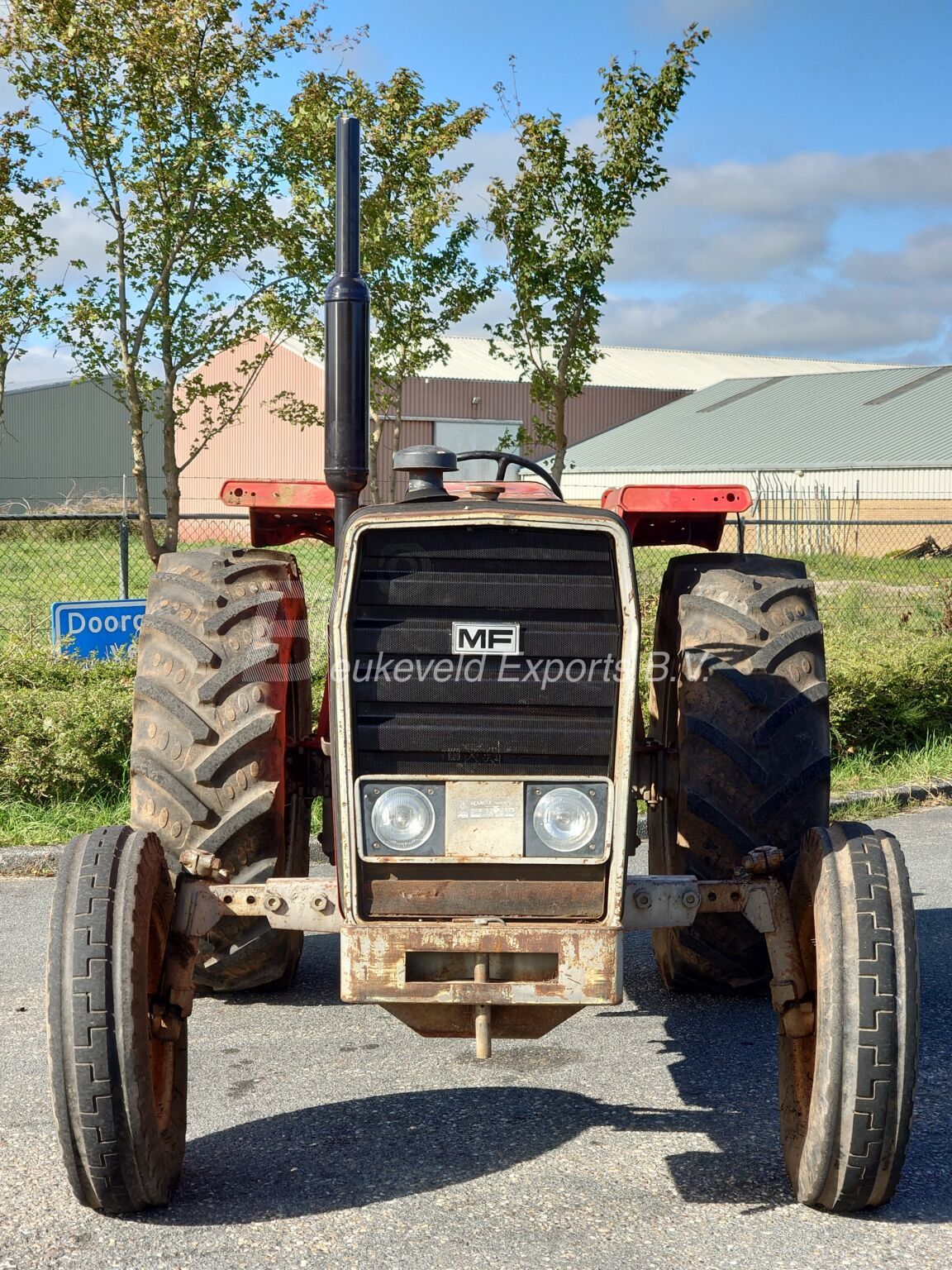 Massey Ferguson MF 275 2wd (7)