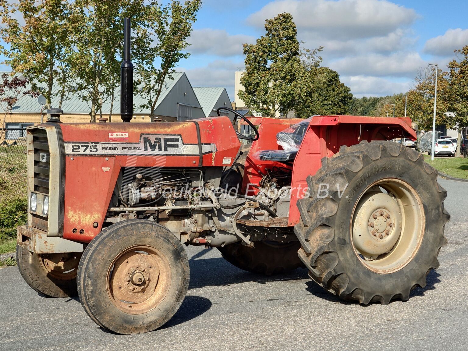 Massey Ferguson MF 275 2wd (8)