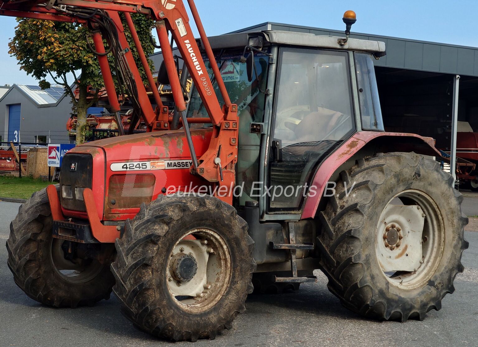 Massey Ferguson MF 4245 Turbo frontloader (121)