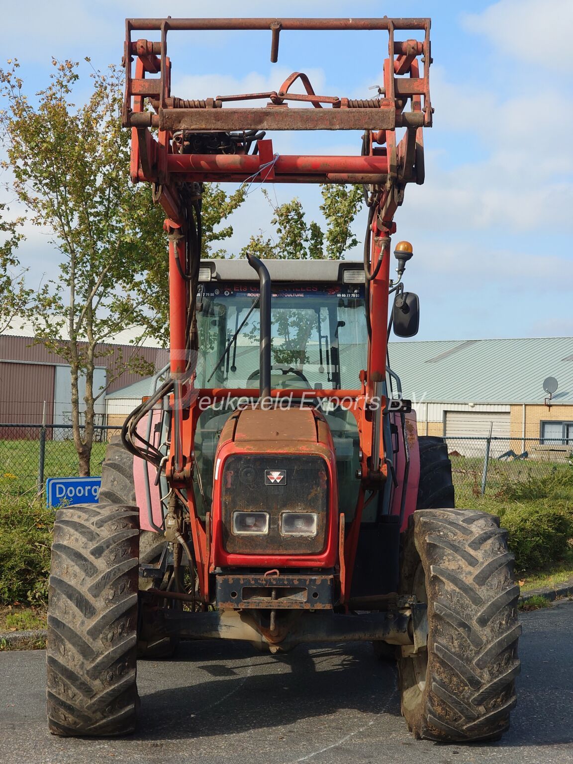 Massey Ferguson MF 4245 Turbo frontloader (14)