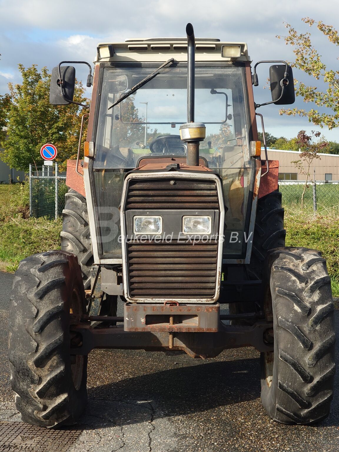 Massey Ferguson MF390 synchro 12 4X4 (9)