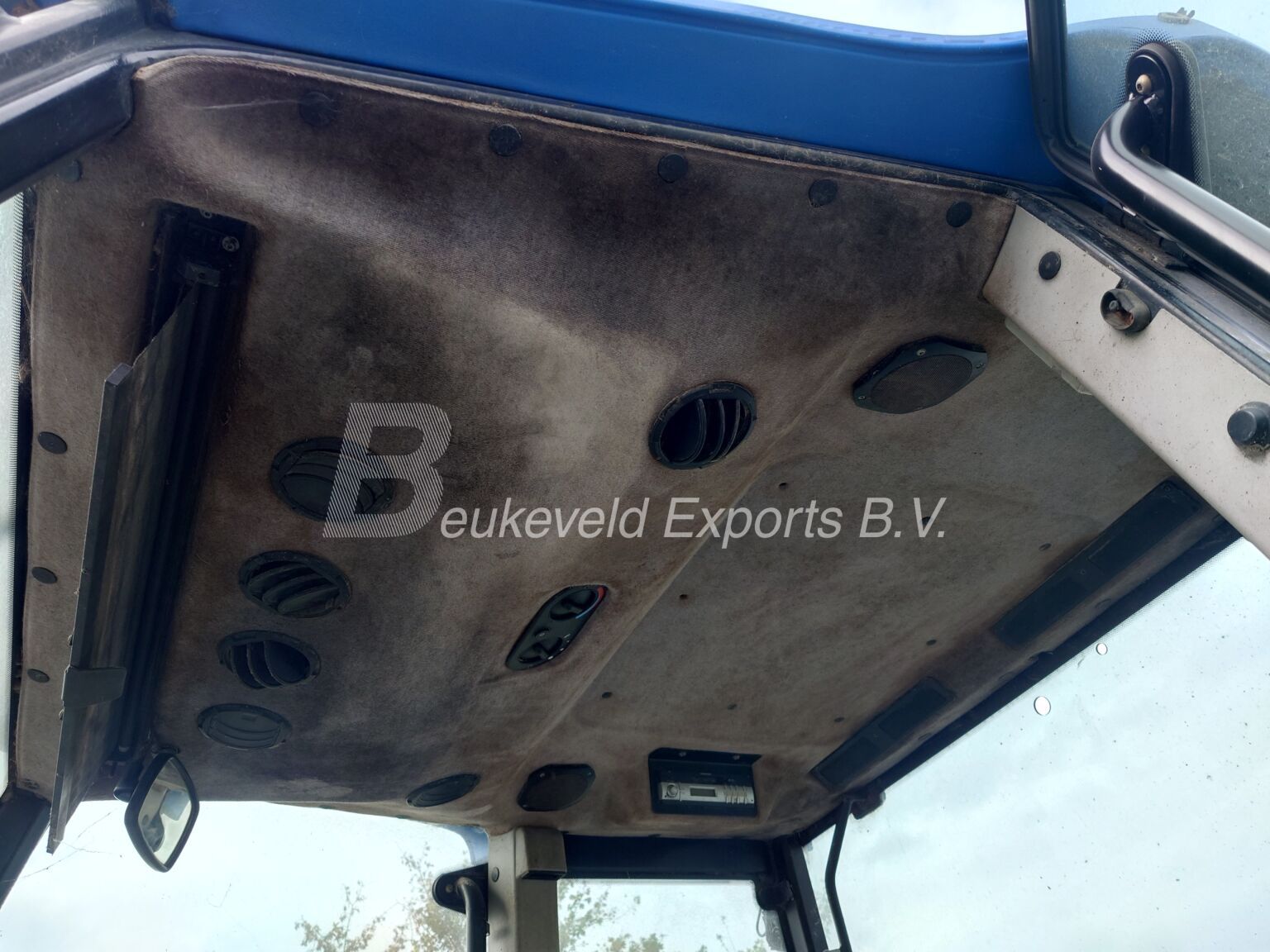 New Holland TL90 Turbo (9)