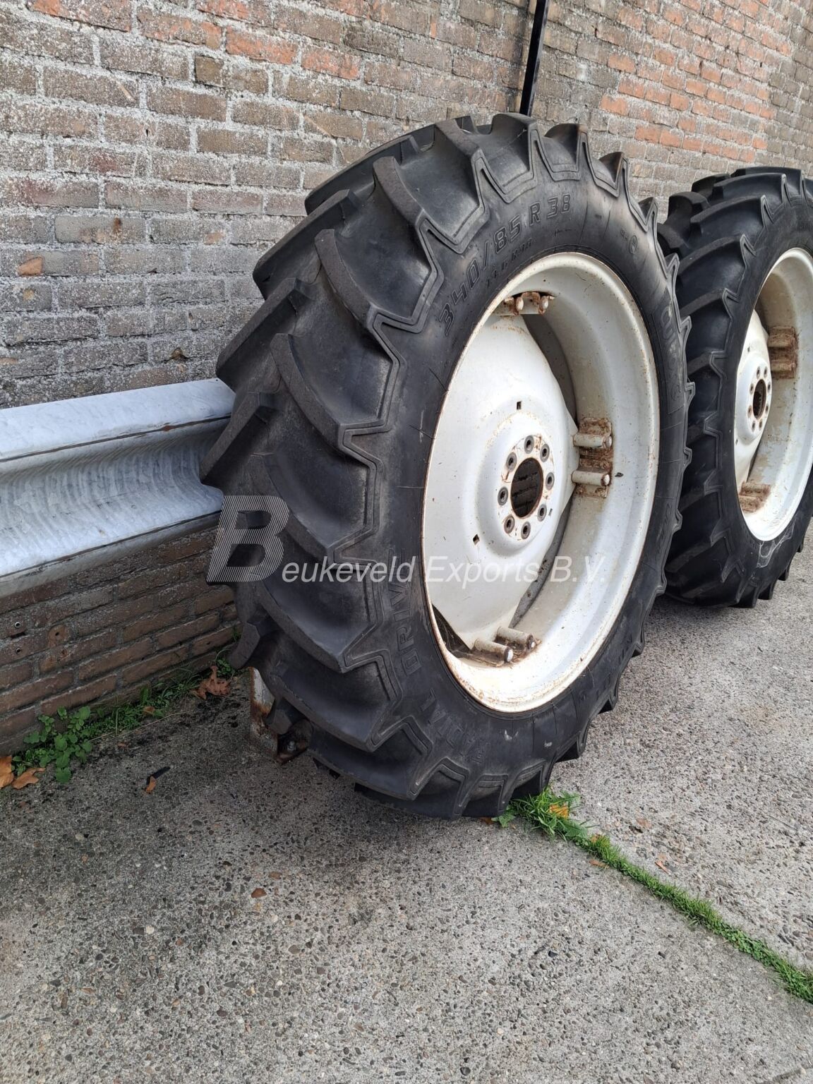 Used Wheels Mitas 13.6R38 (5)